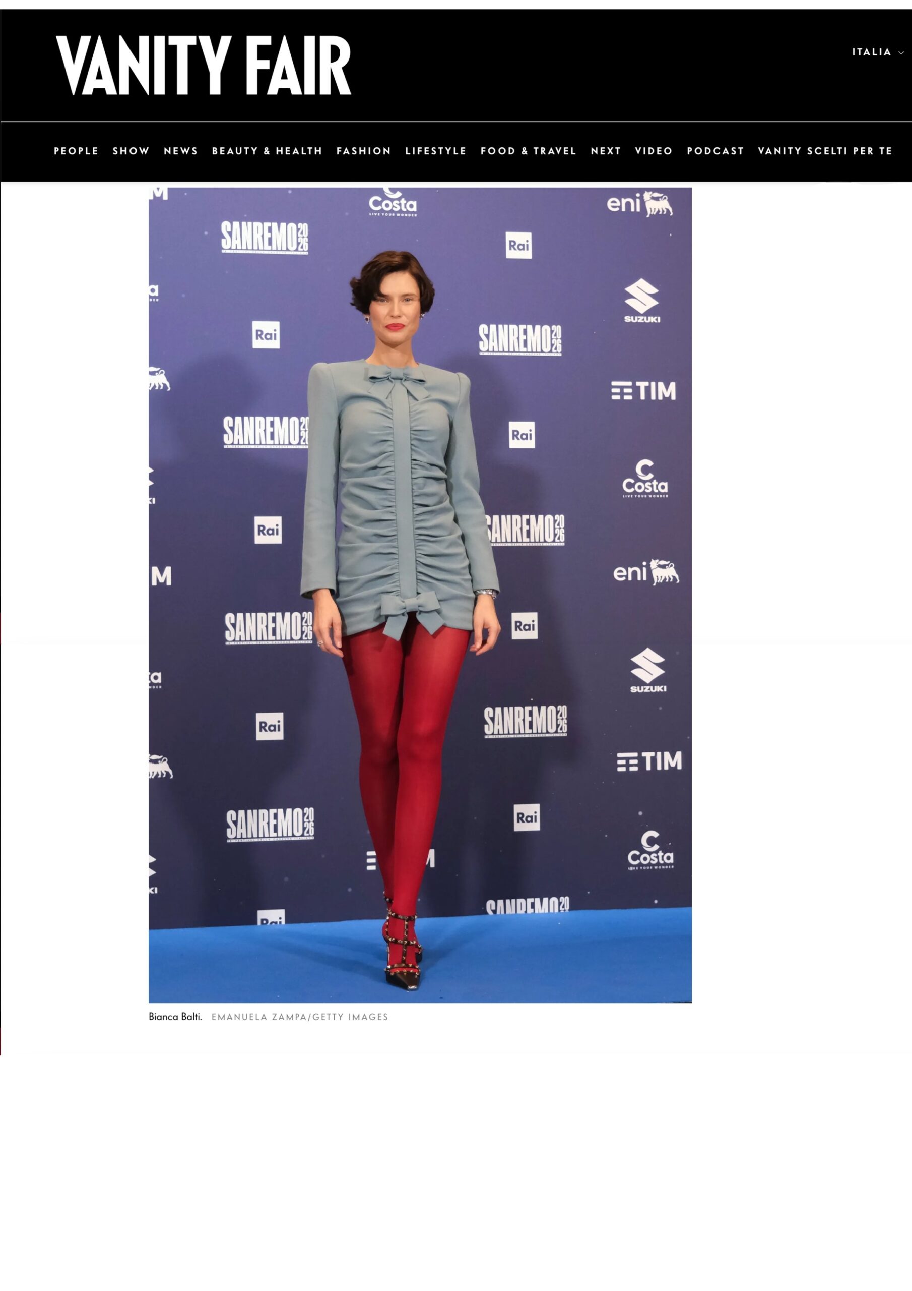 Published in Vanity Fair, article “Bianca Balti a Sanremo 2026, un look pieno di speranza per la conferenza stampa del festival”, [2026]. Documentary photography by Emanuela Zampa. Screenshot of the original editorial layout, preserving image placement and credits.