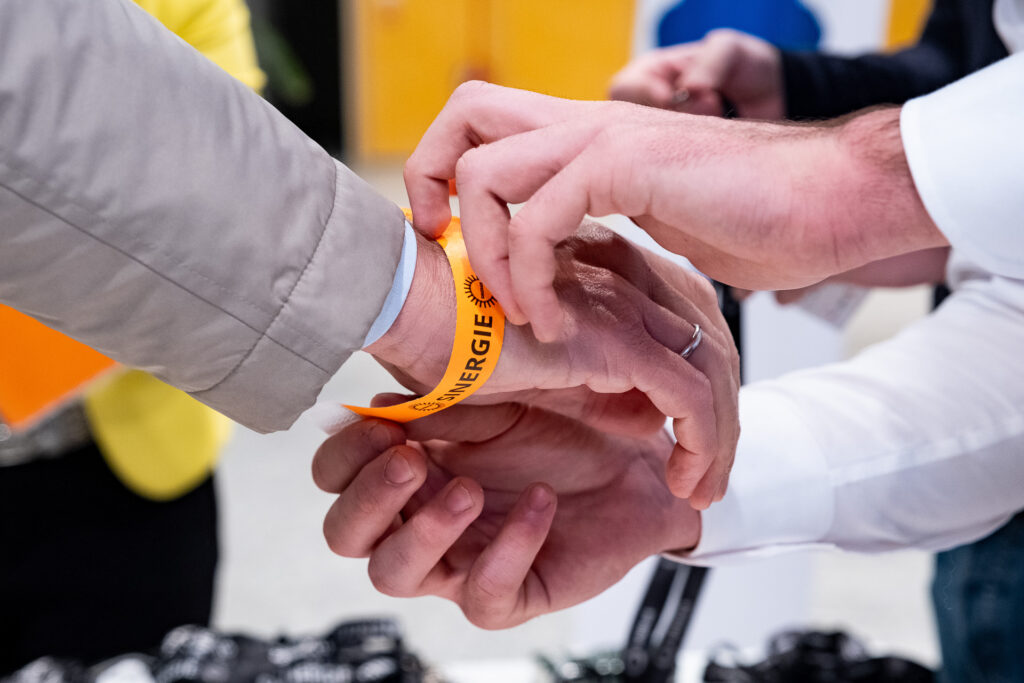 Corporate events, conferences, networking, brand activations and business gatherings documented with a documentary approach. Photography for corporate events, conferences, networking and brand experiences.