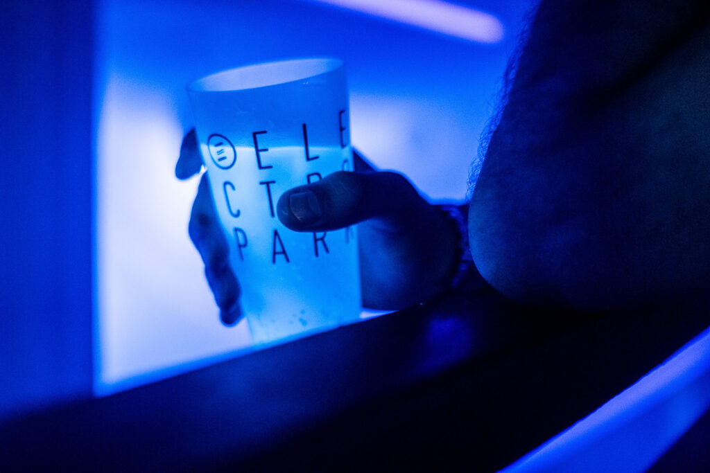 Creative photography projects developed through light painting, long exposures, optical filters and custom visual approaches tailored to each production.